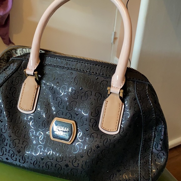 Guess satchel bag - Picture 3 of 3